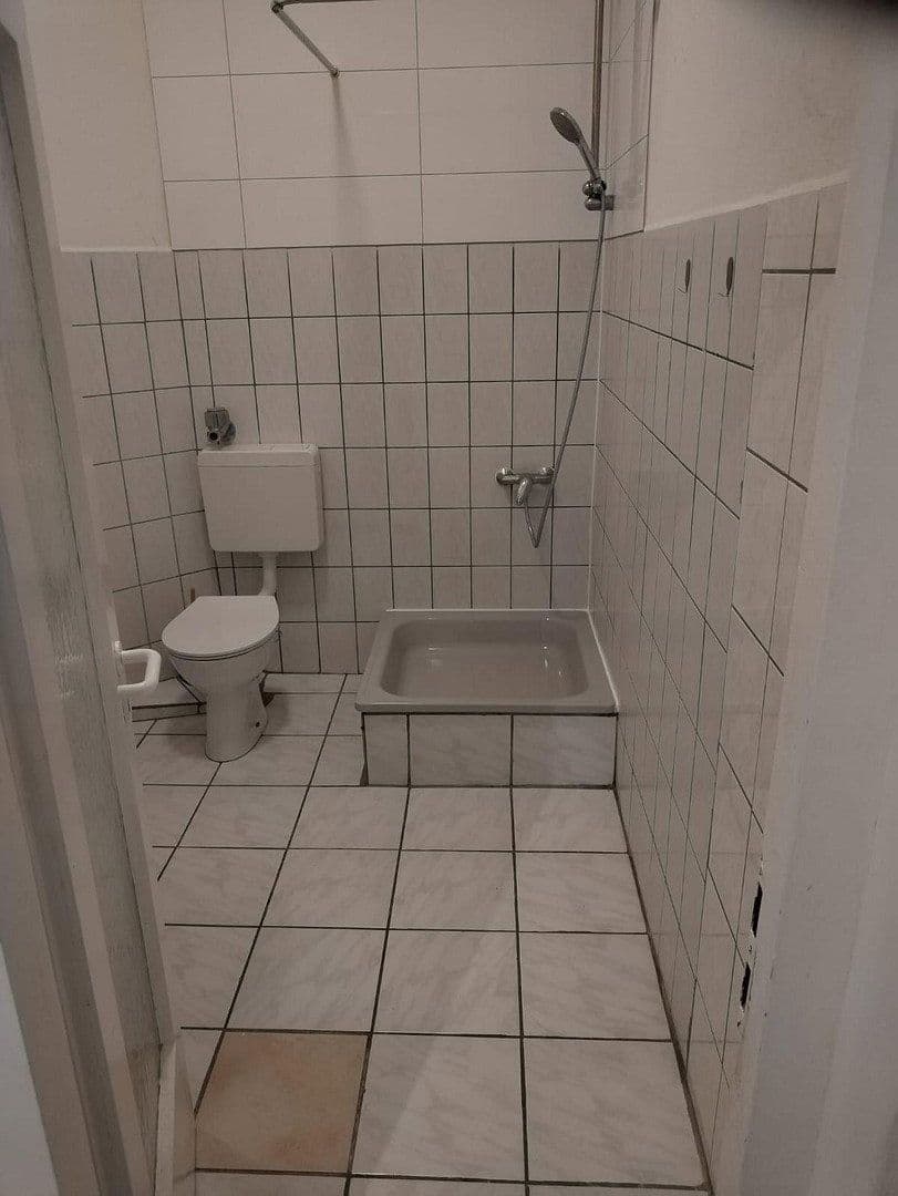 Pronájem bytu 2+1 55 m², Saalbaustraße 35, Darmstadt, Hessen Pronájem bytu 2+1 55 m², Saalbaustraße 35, Darmstadt, Hessen