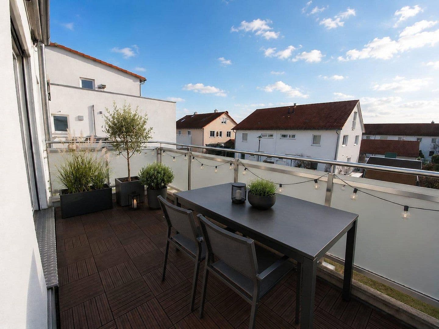 Prodej bytu 3+kk 100 m², Manching, Bavorsko Prodej bytu 3+kk 100 m², Manching, Bavorsko