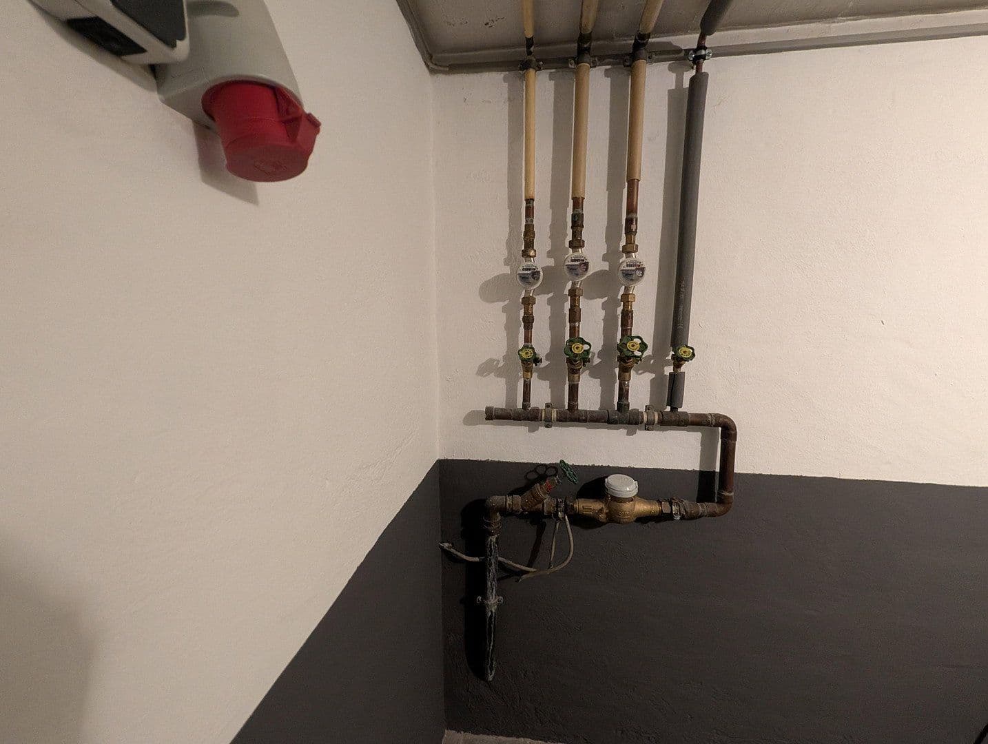 Prodej domu 200 m², pozemek 752 m², Jesberg, Hessen Prodej domu 200 m², pozemek 752 m², Jesberg, Hessen