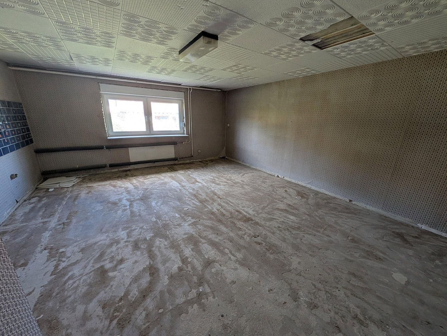 Prodej domu 200 m², pozemek 752 m², Jesberg, Hessen Prodej domu 200 m², pozemek 752 m², Jesberg, Hessen