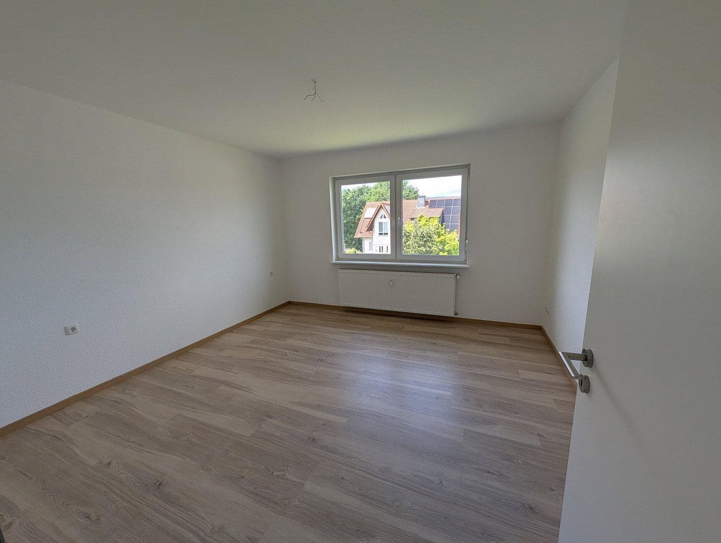 Prodej domu 200 m², pozemek 752 m², Jesberg, Hessen Prodej domu 200 m², pozemek 752 m², Jesberg, Hessen