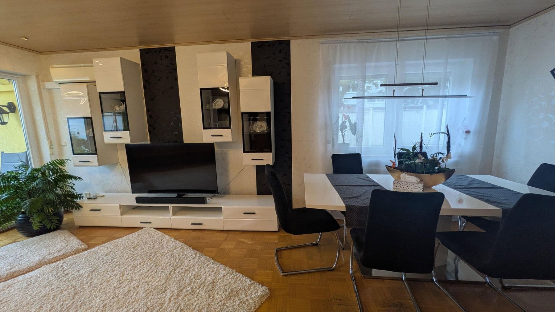 Prodej domu 139 m², pozemek 318 m², Flörsheim, Hessen Prodej domu 139 m², pozemek 318 m², Flörsheim, Hessen