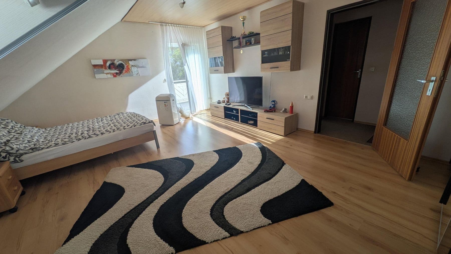 Prodej domu 139 m², pozemek 318 m², Flörsheim, Hessen Prodej domu 139 m², pozemek 318 m², Flörsheim, Hessen