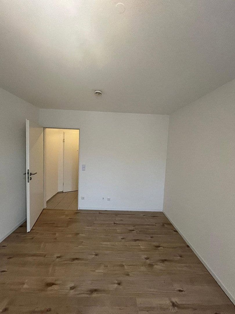 Pronájem bytu 1+1 22 m², Homburg, Země Sársko Pronájem bytu 1+1 22 m², Homburg, Země Sársko