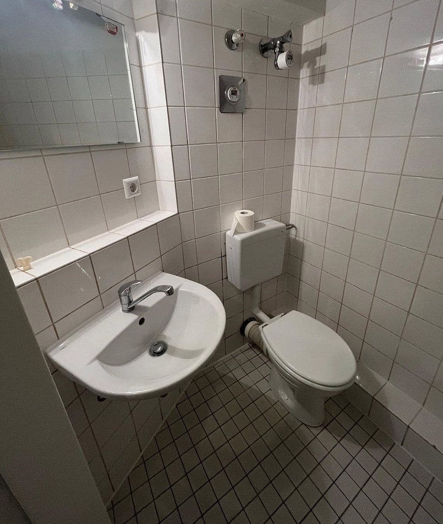 Pronájem bytu 1+1 22 m², Homburg, Země Sársko Pronájem bytu 1+1 22 m², Homburg, Země Sársko