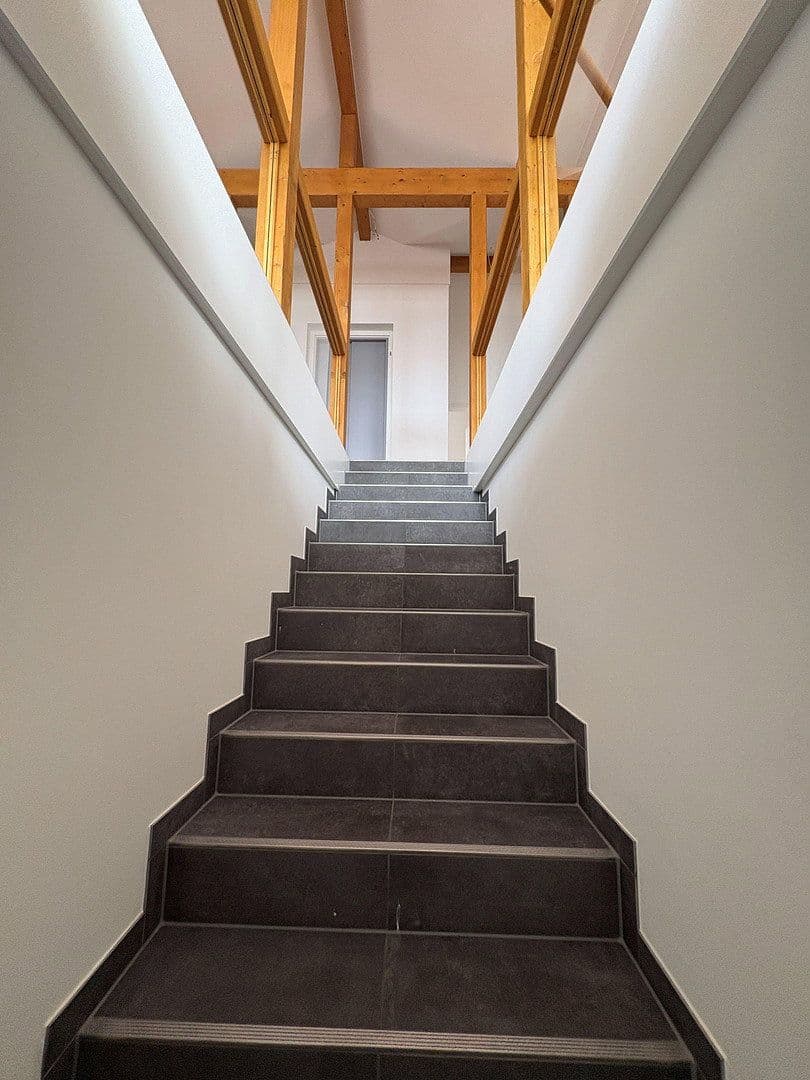 Prodej bytu 4+1 112 m², Ringstraße 17, Sassnitz, Mecklenburg-Vorpommern Prodej bytu 4+1 112 m², Ringstraße 17, Sassnitz, Mecklenburg-Vorpommern