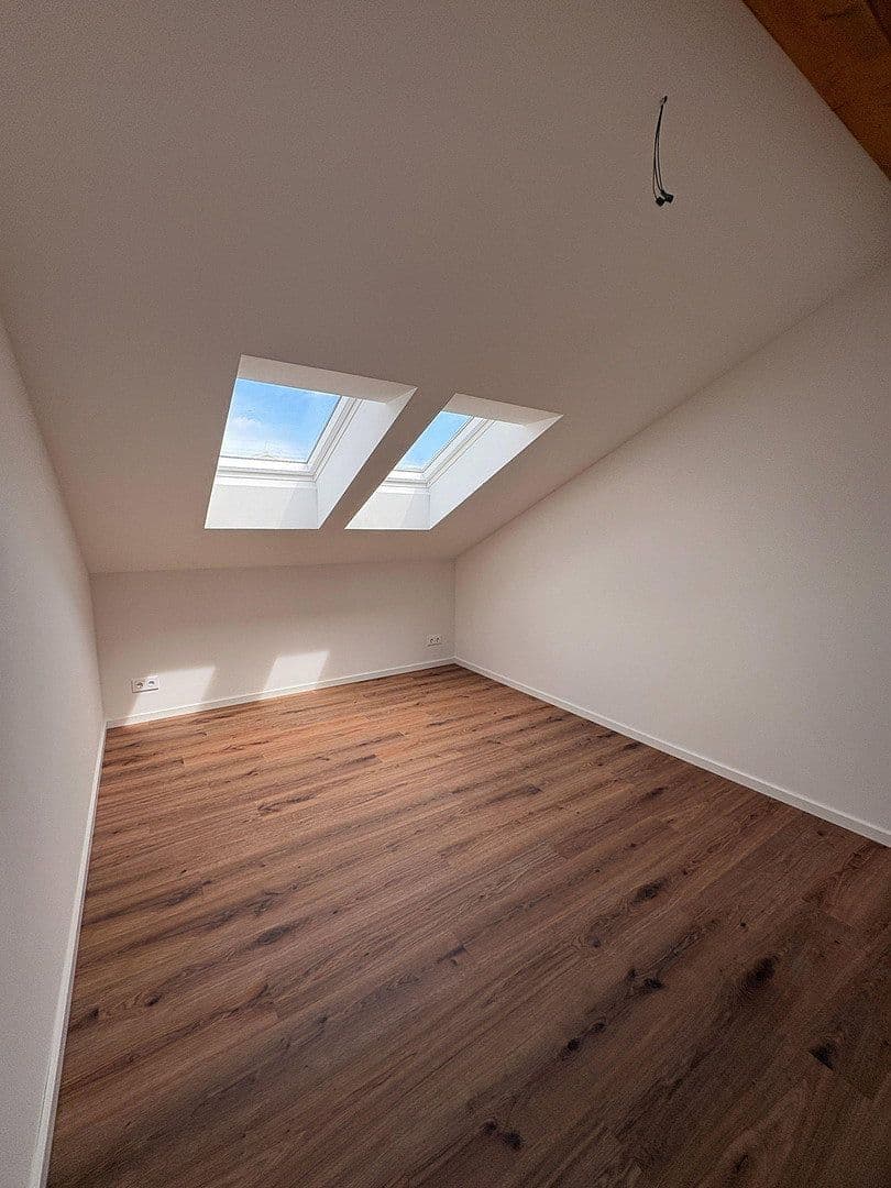 Prodej bytu 4+1 112 m², Ringstraße 17, Sassnitz, Mecklenburg-Vorpommern Prodej bytu 4+1 112 m², Ringstraße 17, Sassnitz, Mecklenburg-Vorpommern