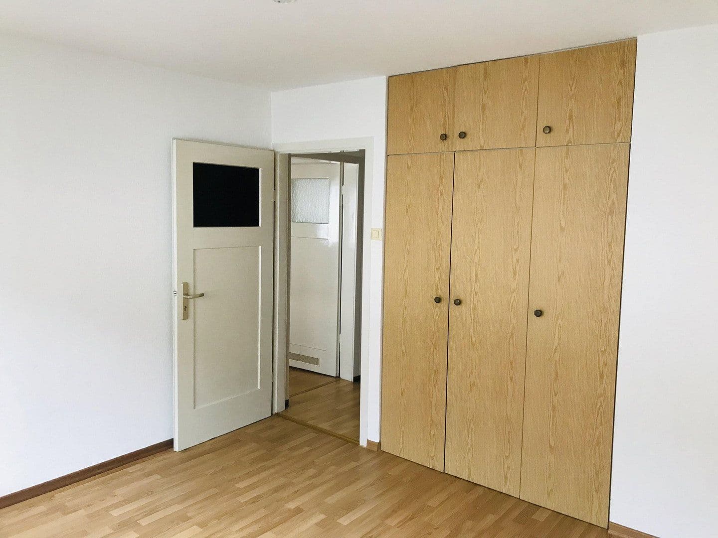 Pronájem bytu 2+1 61 m², Heilbronn, Bádensko-Württembersko Pronájem bytu 2+1 61 m², Heilbronn, Bádensko-Württembersko