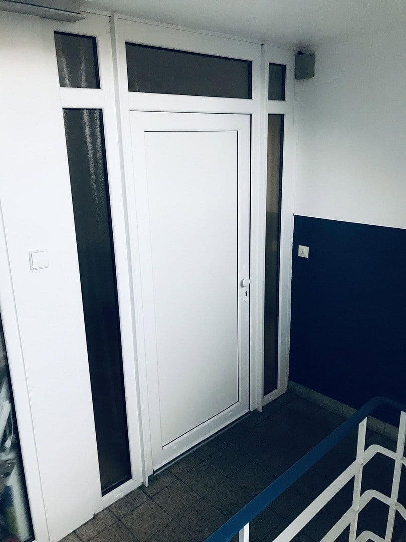 Pronájem bytu 2+1 61 m², Heilbronn, Bádensko-Württembersko Pronájem bytu 2+1 61 m², Heilbronn, Bádensko-Württembersko