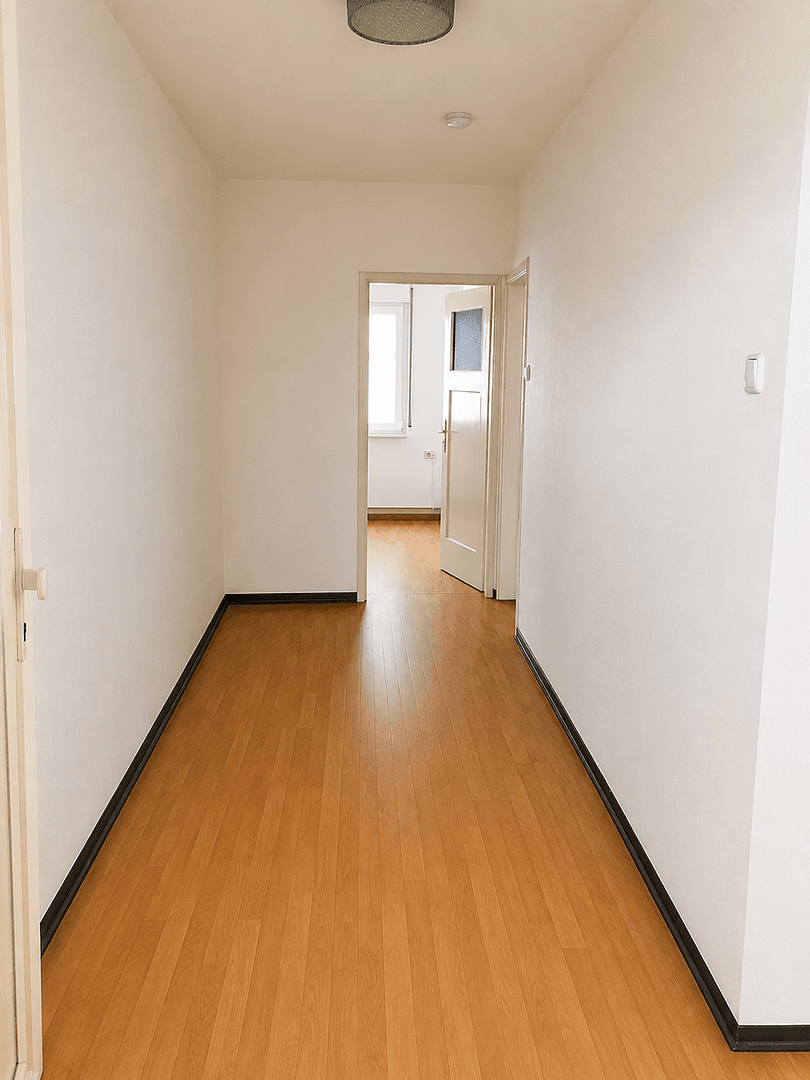 Pronájem bytu 2+1 61 m², Heilbronn, Bádensko-Württembersko Pronájem bytu 2+1 61 m², Heilbronn, Bádensko-Württembersko
