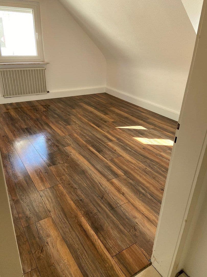 Pronájem bytu 2+1 61 m², Heilbronn, Bádensko-Württembersko Pronájem bytu 2+1 61 m², Heilbronn, Bádensko-Württembersko
