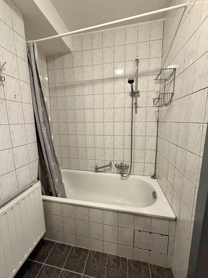 Pronájem bytu 3+1 70 m², Cáchy, Severní Porýní-Vestfálsko Pronájem bytu 3+1 70 m², Cáchy, Severní Porýní-Vestfálsko