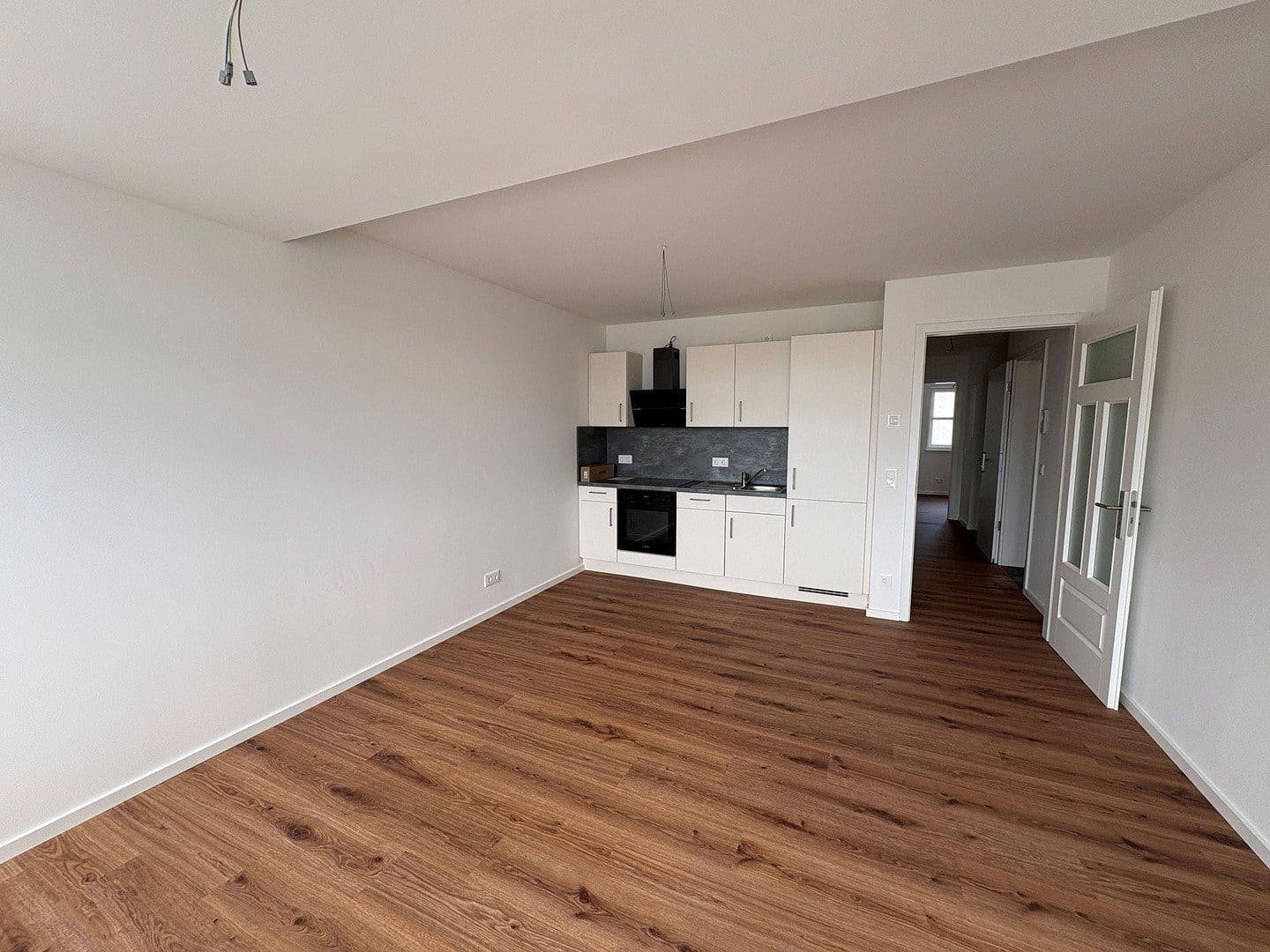 Prodej bytu 3+1 57 m², Ringstraße 17, Sassnitz, Mecklenburg-Vorpommern Prodej bytu 3+1 57 m², Ringstraße 17, Sassnitz, Mecklenburg-Vorpommern