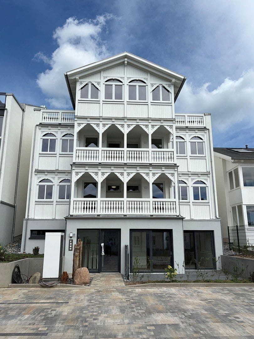 Prodej bytu 3+1 57 m², Ringstraße 17, Sassnitz, Mecklenburg-Vorpommern Prodej bytu 3+1 57 m², Ringstraße 17, Sassnitz, Mecklenburg-Vorpommern