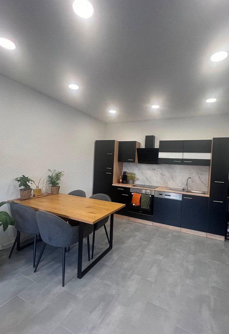 Pronájem bytu 2+1 52 m², Bretten, Bádensko-Württembersko Pronájem bytu 2+1 52 m², Bretten, Bádensko-Württembersko
