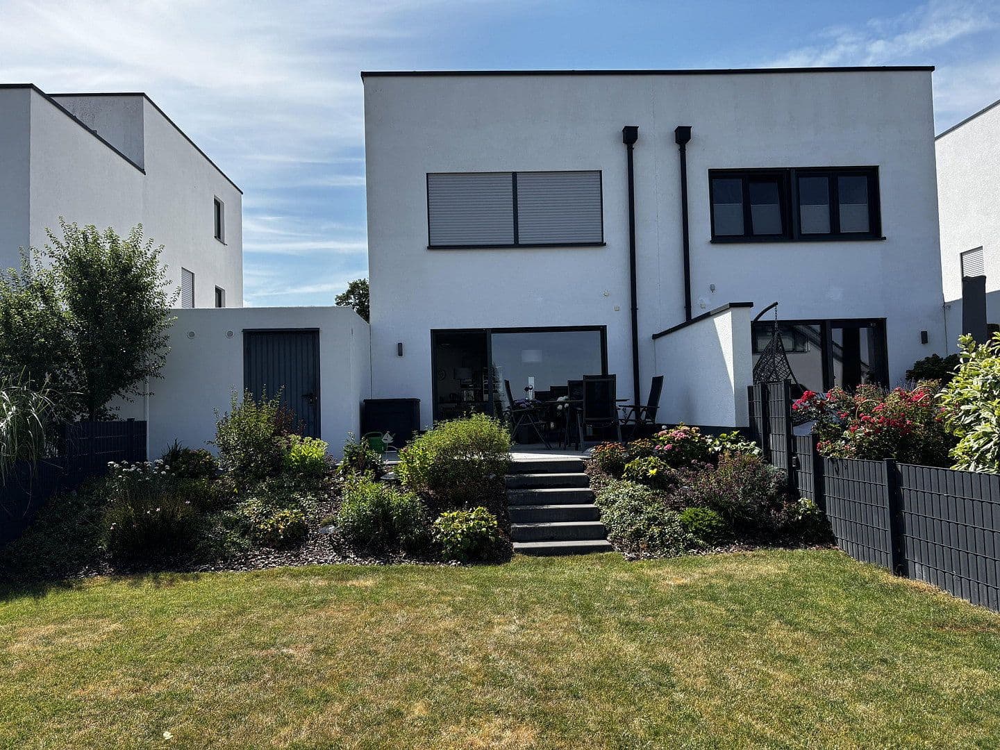 Pronájem domu 148 m², pozemek 340 m², An der Eisenkaul 21 a, Euskirchen, Severní Porýní-Vestfálsko Pronájem domu 148 m², pozemek 340 m², An der Eisenkaul 21 a, Euskirchen, Severní Porýní-Vestfálsko