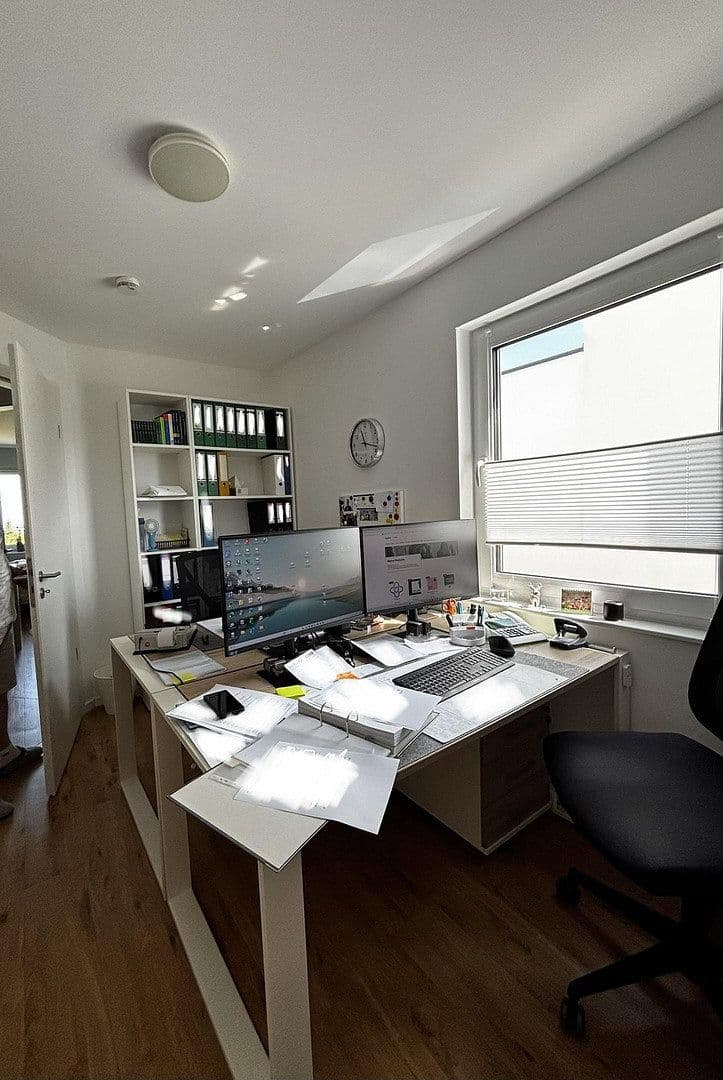 Pronájem domu 148 m², pozemek 340 m², An der Eisenkaul 21 a, Euskirchen, Severní Porýní-Vestfálsko Pronájem domu 148 m², pozemek 340 m², An der Eisenkaul 21 a, Euskirchen, Severní Porýní-Vestfálsko
