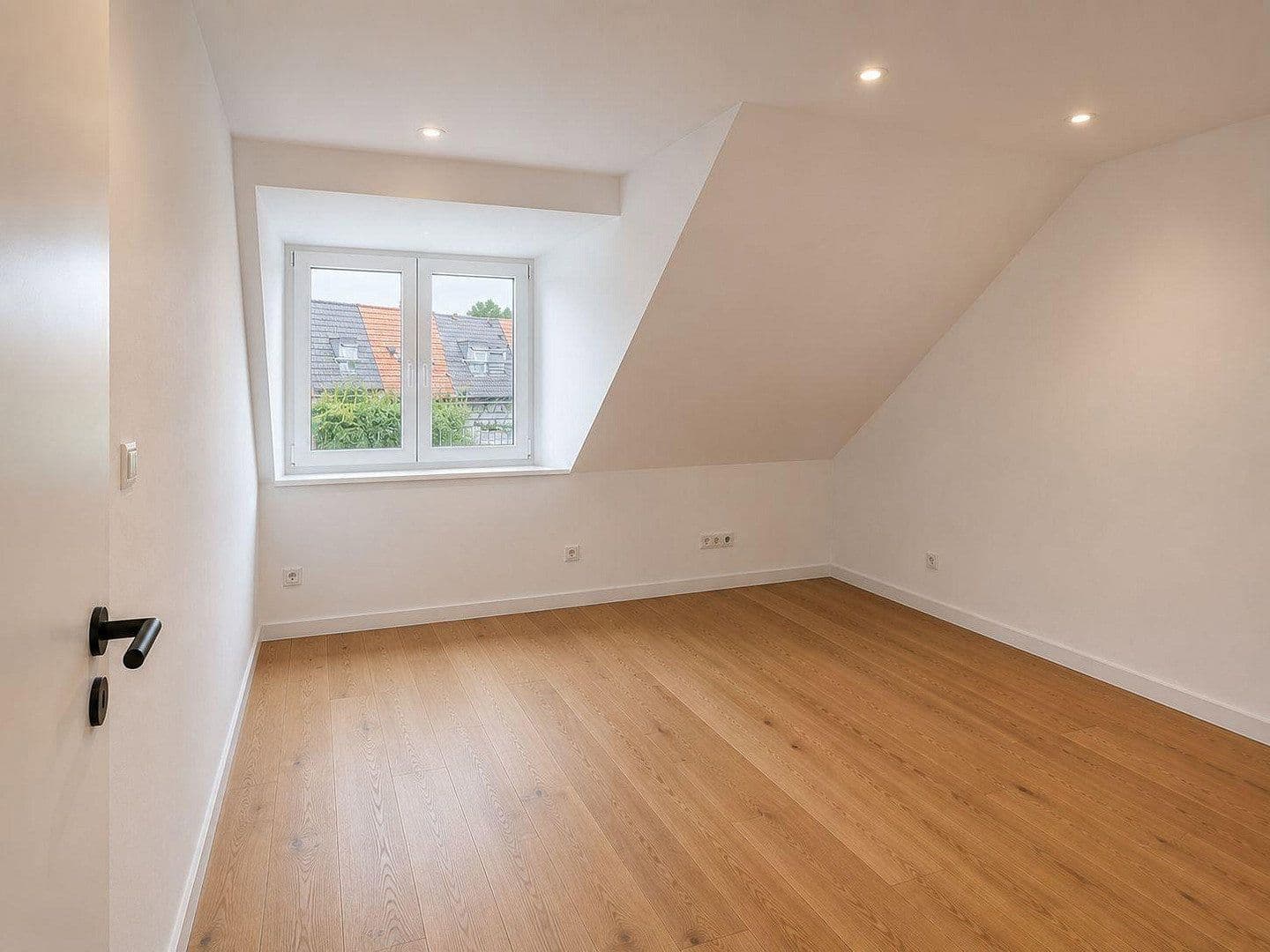 Prodej bytu 3+1 61 m², Goeggstraße 12, Mannheim, Bádensko-Württembersko Prodej bytu 3+1 61 m², Goeggstraße 12, Mannheim, Bádensko-Württembersko