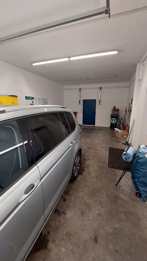 Pronájem nebytového prostoru 460 m², Konrad-Adenauer-Str. 49, Reutlingen, Bádensko-Württembersko Pronájem nebytového prostoru 460 m², Konrad-Adenauer-Str. 49, Reutlingen, Bádensko-Württembersko