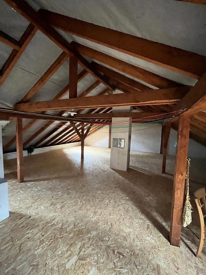 Prodej bytu 3+1 76 m², Ebersbach an der Fils, Bádensko-Württembersko Prodej bytu 3+1 76 m², Ebersbach an der Fils, Bádensko-Württembersko