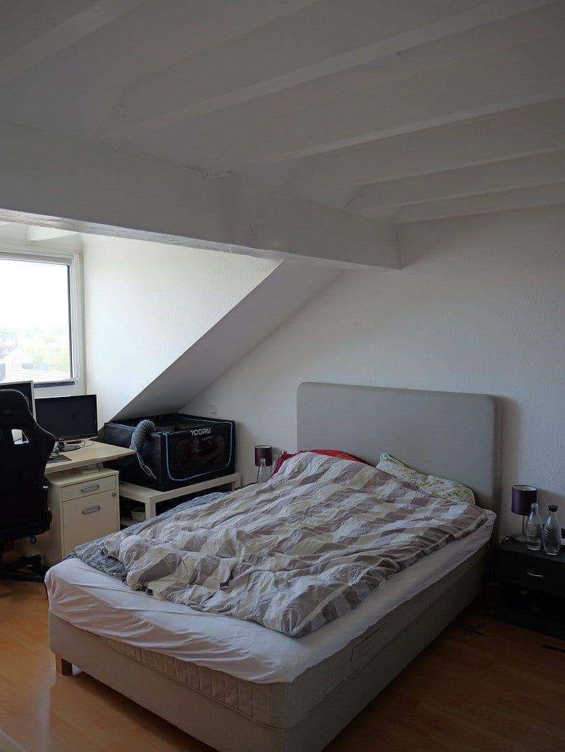 Prodej bytu 2+1 61 m², Viktoriastr. 13, Köln, Severní Porýní-Vestfálsko Prodej bytu 2+1 61 m², Viktoriastr. 13, Köln, Severní Porýní-Vestfálsko
