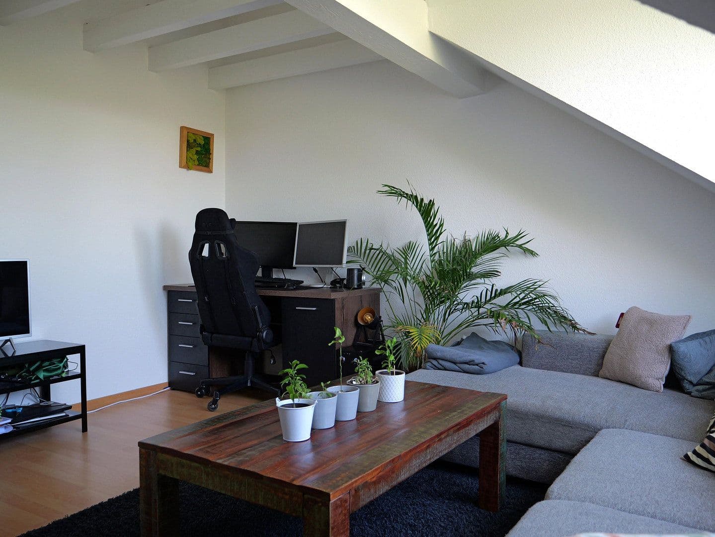 Prodej bytu 2+1 61 m², Viktoriastr. 13, Köln, Severní Porýní-Vestfálsko Prodej bytu 2+1 61 m², Viktoriastr. 13, Köln, Severní Porýní-Vestfálsko