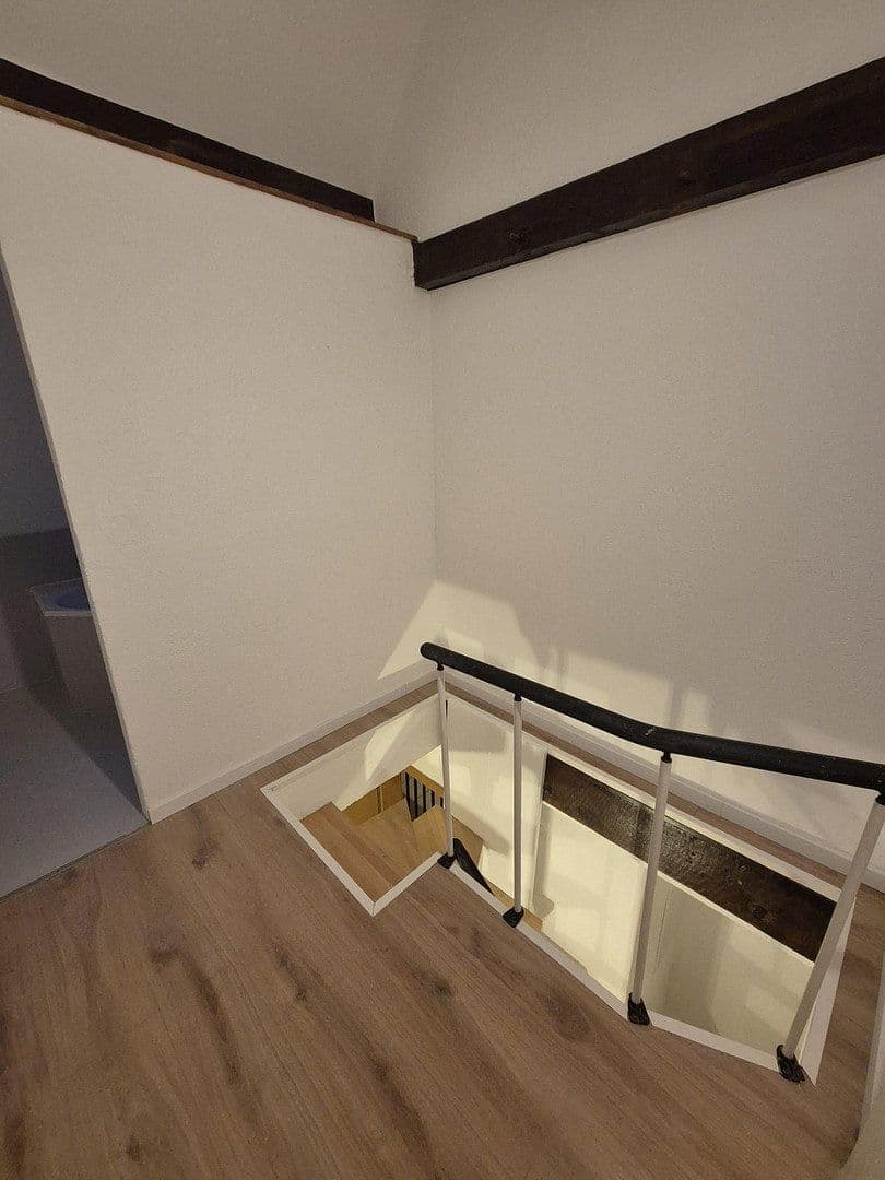 Pronájem bytu 3+1 79 m², Konstanz, Bádensko-Württembersko Pronájem bytu 3+1 79 m², Konstanz, Bádensko-Württembersko