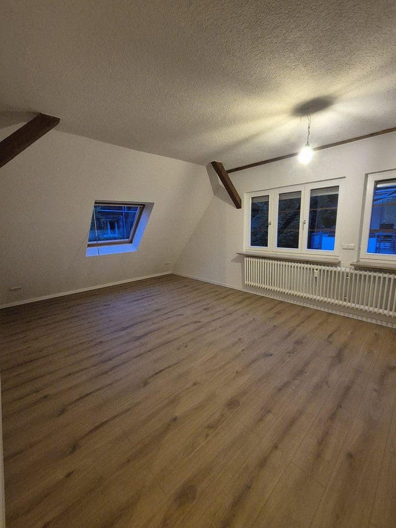 Pronájem bytu 3+1 79 m², Konstanz, Bádensko-Württembersko Pronájem bytu 3+1 79 m², Konstanz, Bádensko-Württembersko