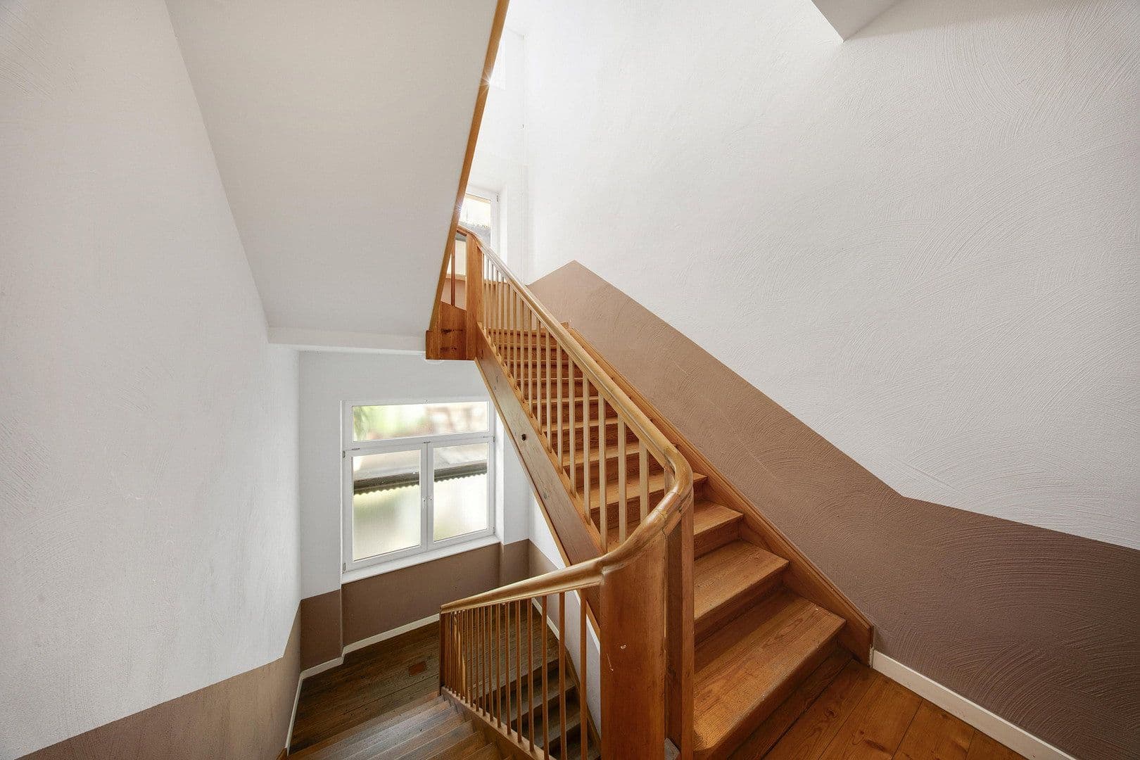 Prodej bytu 3+1 199 m², Karlsruhe, Bádensko-Württembersko Prodej bytu 3+1 199 m², Karlsruhe, Bádensko-Württembersko