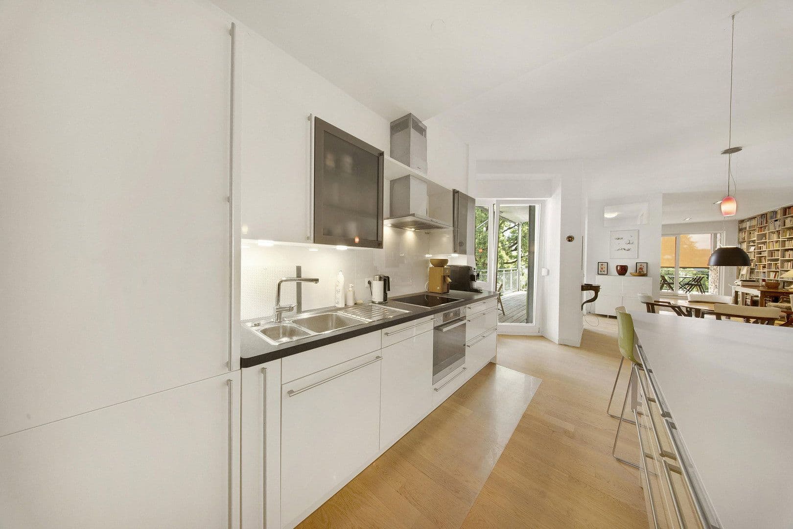 Prodej bytu 3+1 199 m², Karlsruhe, Bádensko-Württembersko Prodej bytu 3+1 199 m², Karlsruhe, Bádensko-Württembersko