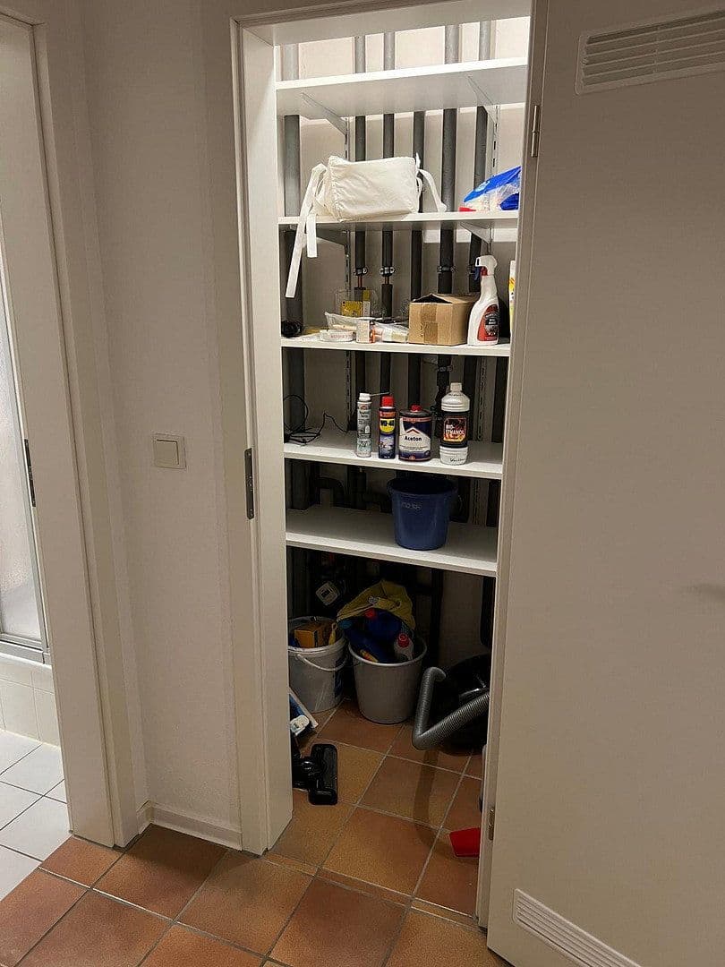 Pronájem bytu 2+1 79 m², Rosmarinheide 18a, Troisdorf, Severní Porýní-Vestfálsko Pronájem bytu 2+1 79 m², Rosmarinheide 18a, Troisdorf, Severní Porýní-Vestfálsko
