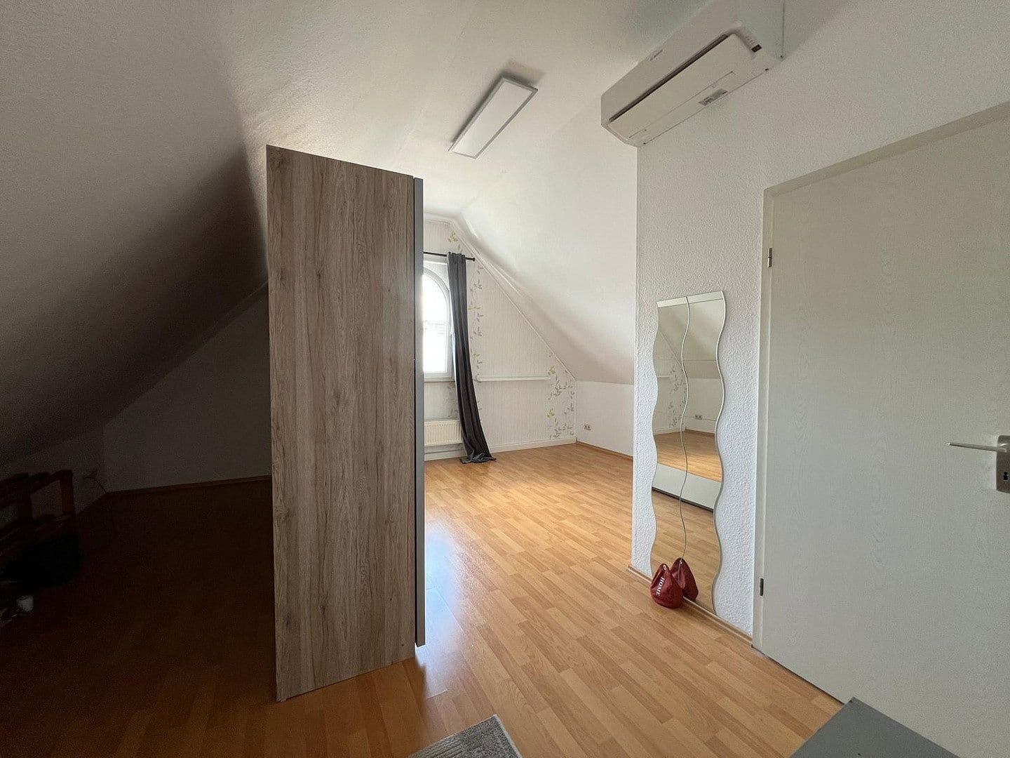 Pronájem bytu 2+1 79 m², Rosmarinheide 18a, Troisdorf, Severní Porýní-Vestfálsko Pronájem bytu 2+1 79 m², Rosmarinheide 18a, Troisdorf, Severní Porýní-Vestfálsko