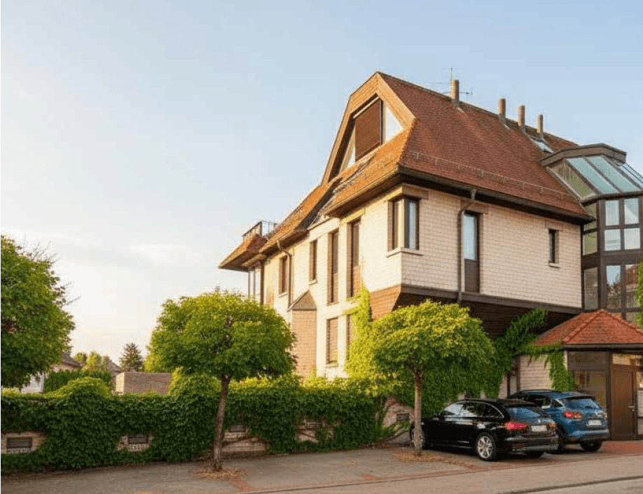 Pronájem bytu 5+kk 182 m², Herrenberg, Bádensko-Württembersko Pronájem bytu 5+kk 182 m², Herrenberg, Bádensko-Württembersko