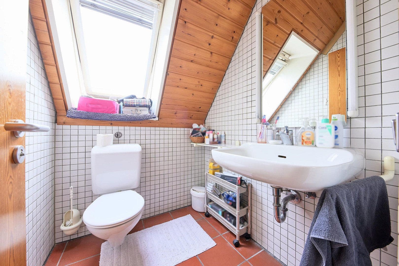 Pronájem bytu 5+kk 182 m², Herrenberg, Bádensko-Württembersko Pronájem bytu 5+kk 182 m², Herrenberg, Bádensko-Württembersko