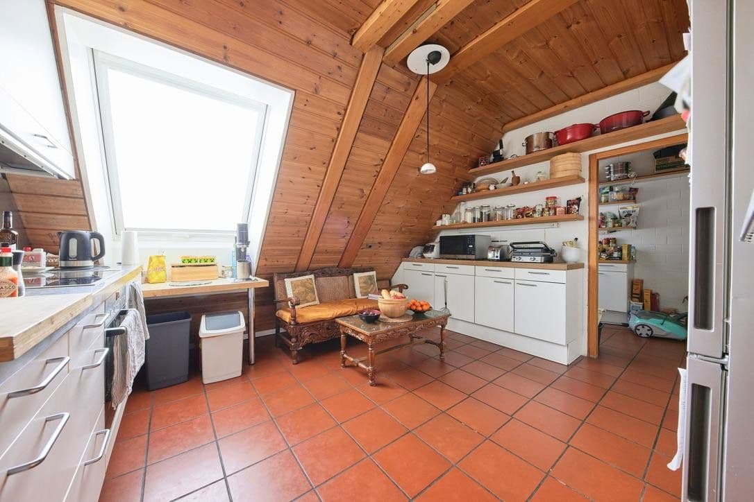 Pronájem bytu 5+kk 182 m², Herrenberg, Bádensko-Württembersko Pronájem bytu 5+kk 182 m², Herrenberg, Bádensko-Württembersko