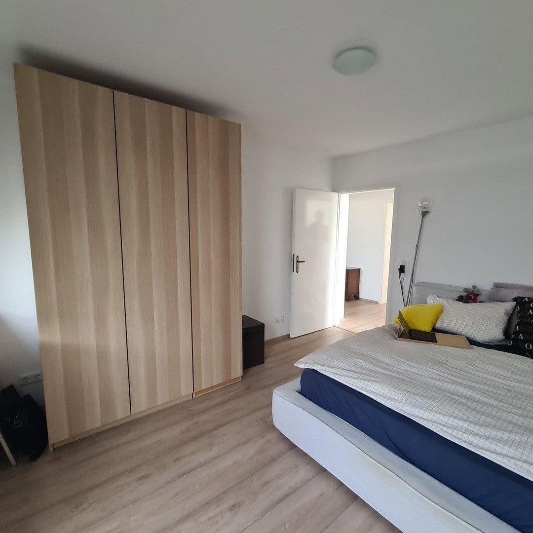 Prodej bytu 3+1 77 m², Heinrich-Hoerle-Str. 25, Köln, Severní Porýní-Vestfálsko Prodej bytu 3+1 77 m², Heinrich-Hoerle-Str. 25, Köln, Severní Porýní-Vestfálsko