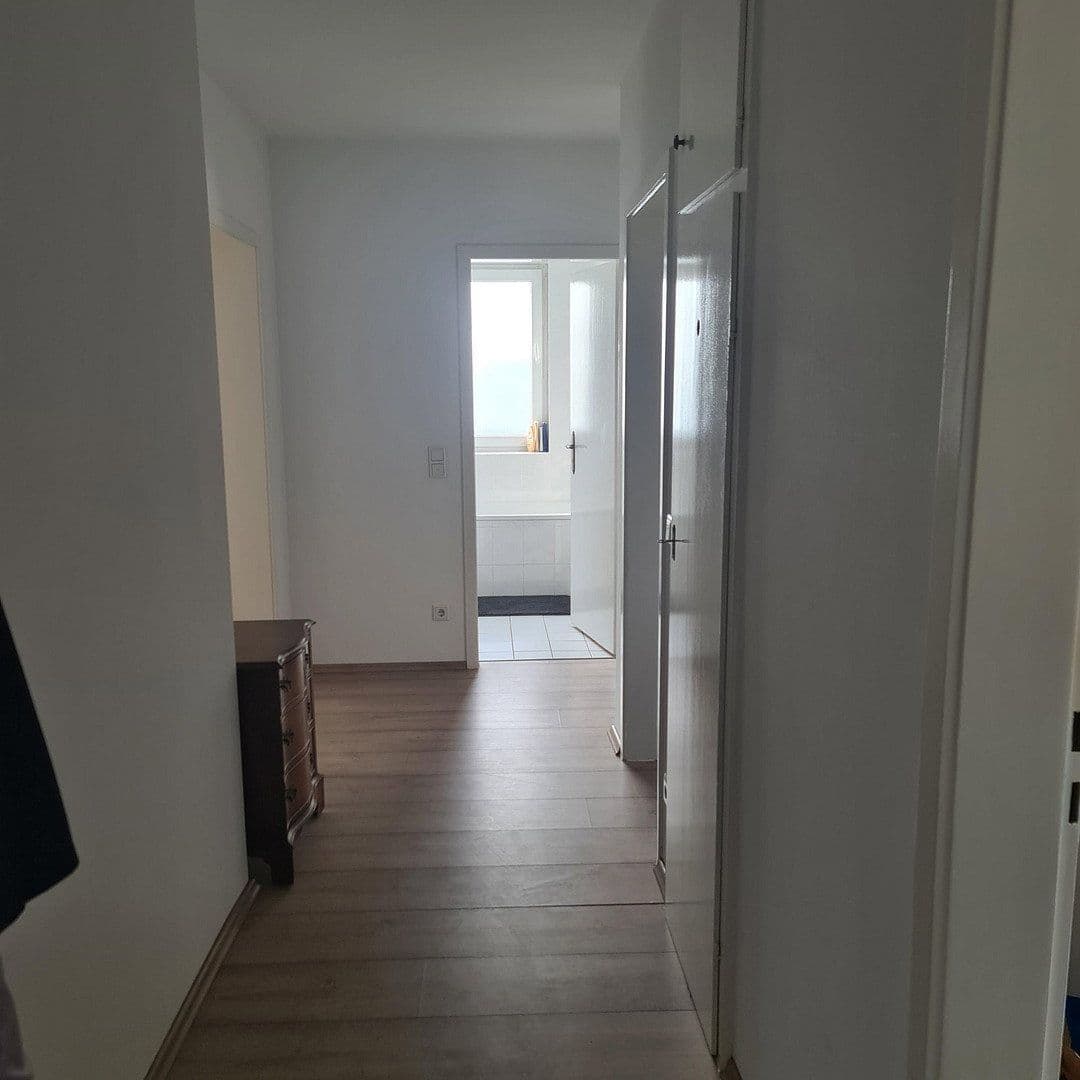 Prodej bytu 3+1 77 m², Heinrich-Hoerle-Str. 25, Köln, Severní Porýní-Vestfálsko Prodej bytu 3+1 77 m², Heinrich-Hoerle-Str. 25, Köln, Severní Porýní-Vestfálsko