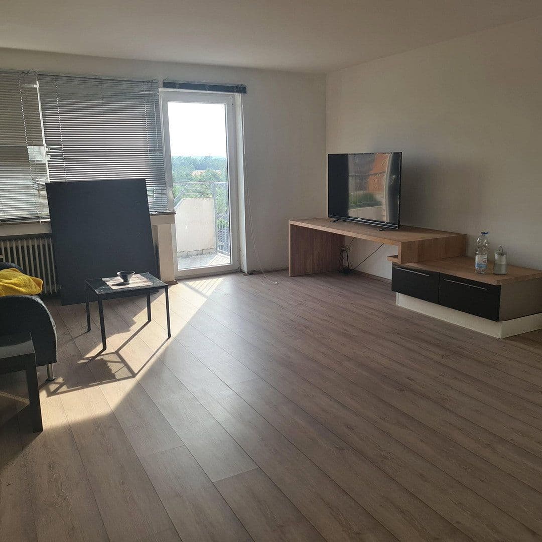 Prodej bytu 3+1 77 m², Heinrich-Hoerle-Str. 25, Köln, Severní Porýní-Vestfálsko Prodej bytu 3+1 77 m², Heinrich-Hoerle-Str. 25, Köln, Severní Porýní-Vestfálsko