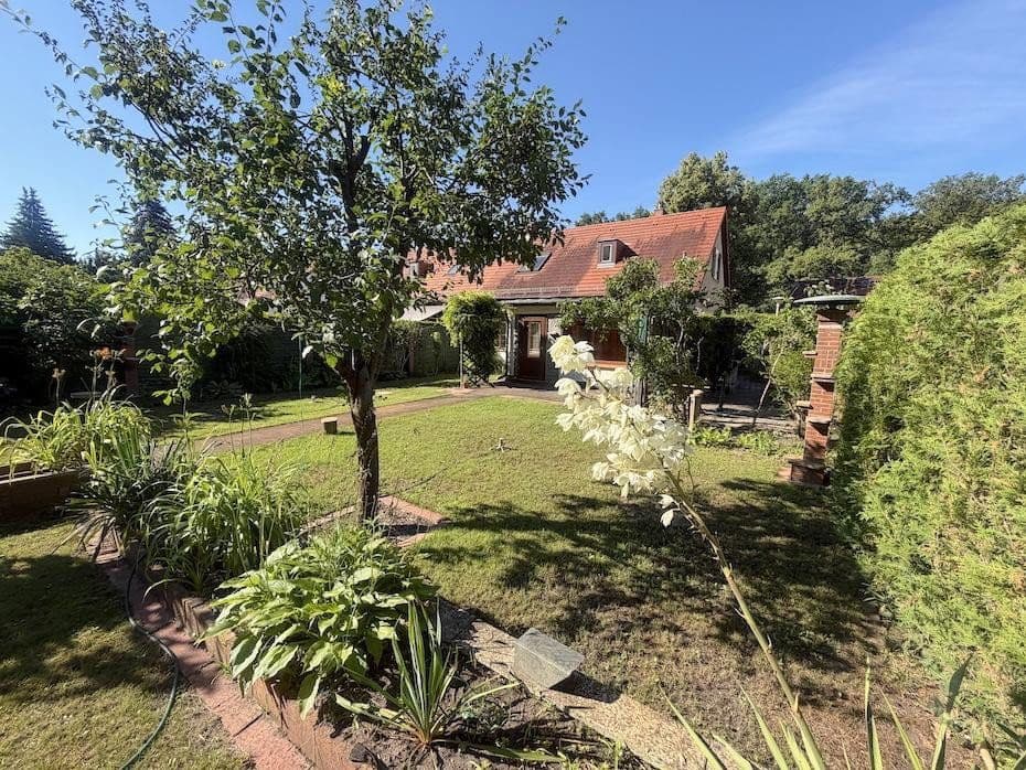 Prodej domu 115 m², pozemek 518 m², Potsdam, Braniborsko Prodej domu 115 m², pozemek 518 m², Potsdam, Braniborsko