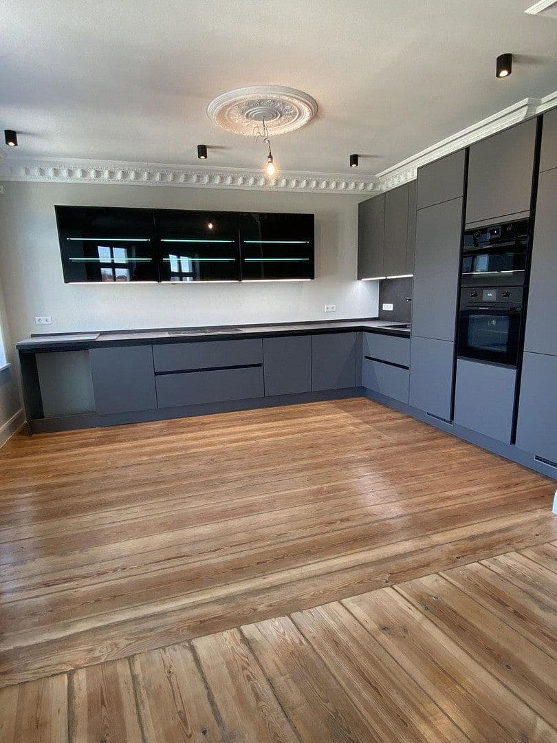 Prodej bytu 4+1 97 m², Hamburg, Hamburg Prodej bytu 4+1 97 m², Hamburg, Hamburg