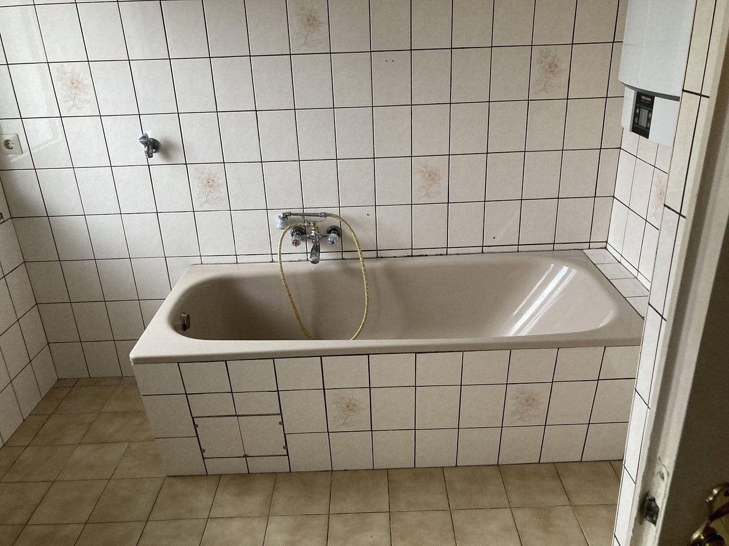 Prodej domu 137 m², pozemek 343 m², Griesheim, Hessen Prodej domu 137 m², pozemek 343 m², Griesheim, Hessen