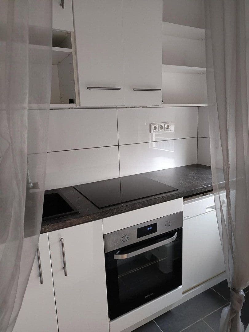 Prodej domu 137 m², pozemek 343 m², Griesheim, Hessen Prodej domu 137 m², pozemek 343 m², Griesheim, Hessen