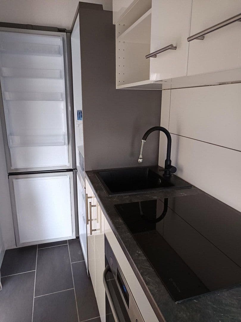 Prodej domu 137 m², pozemek 343 m², Griesheim, Hessen Prodej domu 137 m², pozemek 343 m², Griesheim, Hessen