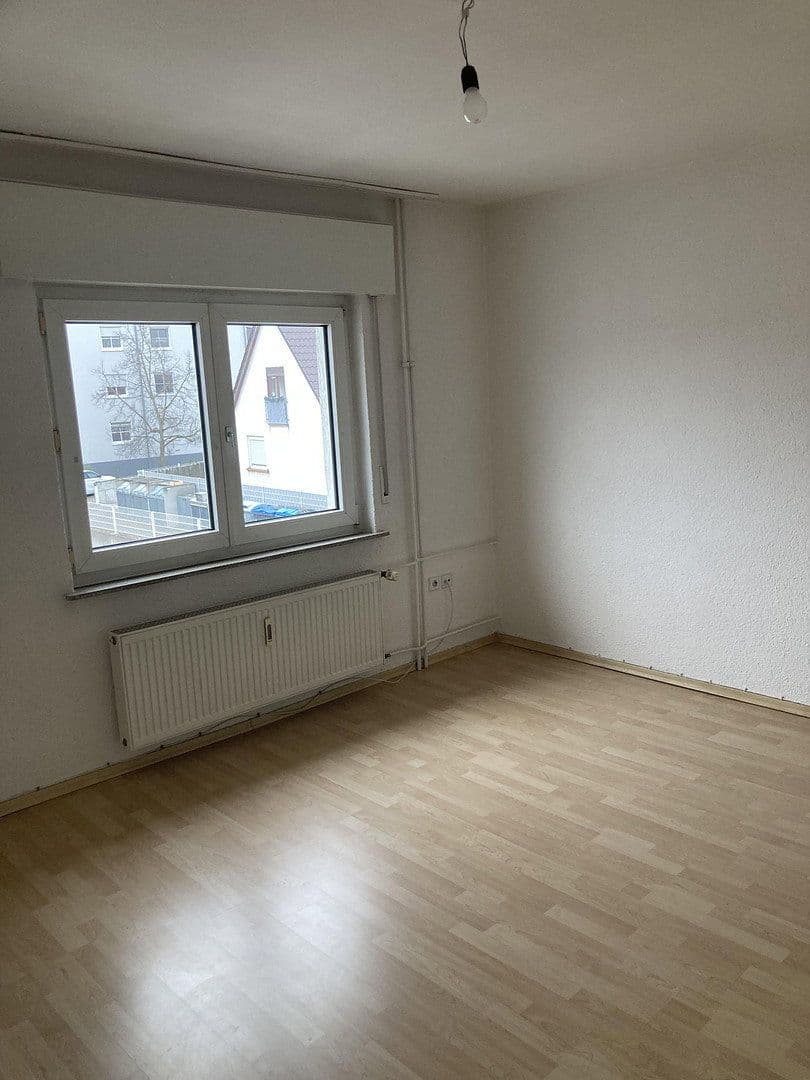 Prodej domu 137 m², pozemek 343 m², Griesheim, Hessen Prodej domu 137 m², pozemek 343 m², Griesheim, Hessen