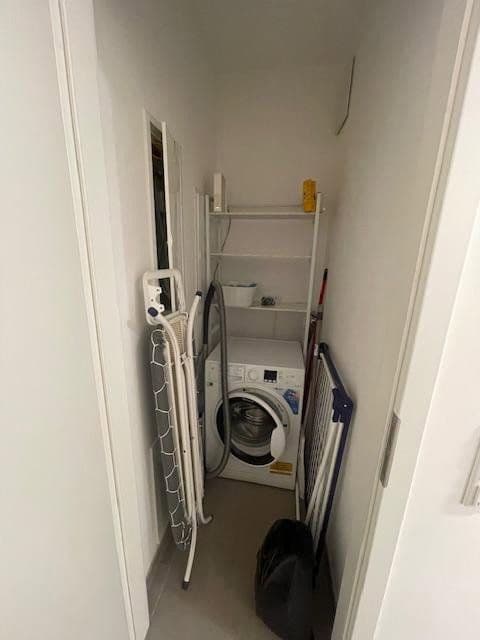 Pronájem bytu 1+1 51 m², Fuchstanzstr. 30, Frankfurt, Hessen Pronájem bytu 1+1 51 m², Fuchstanzstr. 30, Frankfurt, Hessen