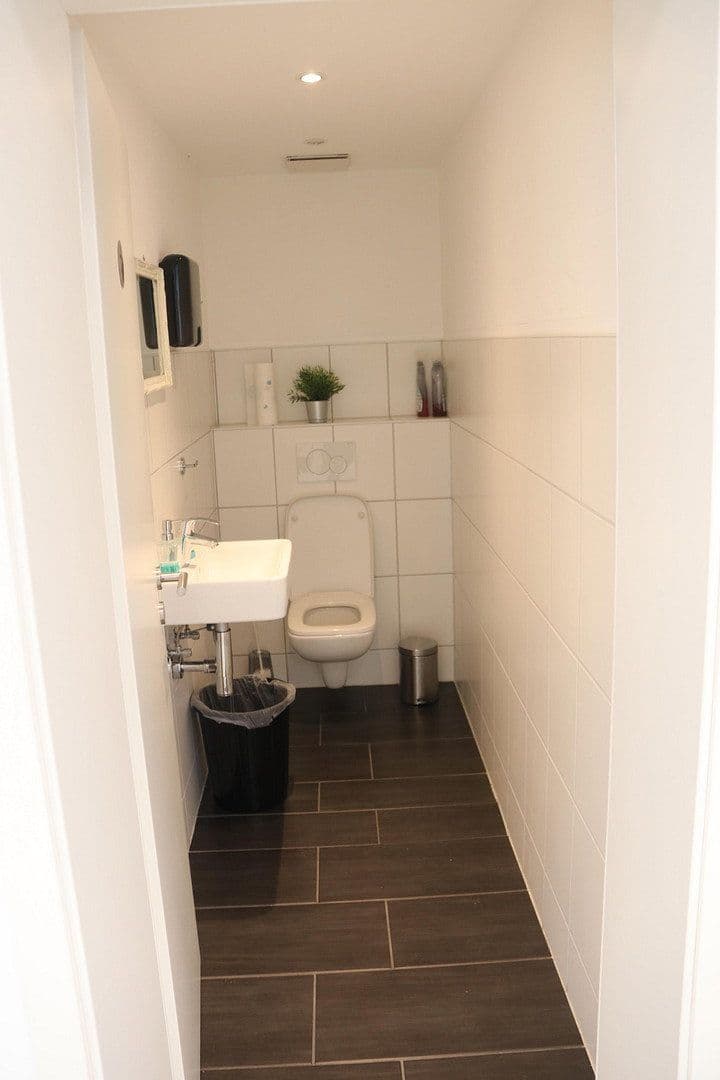 Pronájem nebytového prostoru 2.910 m², Eickelstraße 2, Arnsberg, Severní Porýní-Vestfálsko Pronájem nebytového prostoru 2.910 m², Eickelstraße 2, Arnsberg, Severní Porýní-Vestfálsko