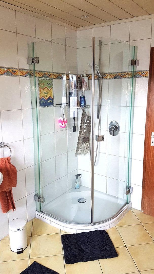 Prodej domu 190 m², pozemek 689 m², Neuenburg am Rhein, Bádensko-Württembersko Prodej domu 190 m², pozemek 689 m², Neuenburg am Rhein, Bádensko-Württembersko