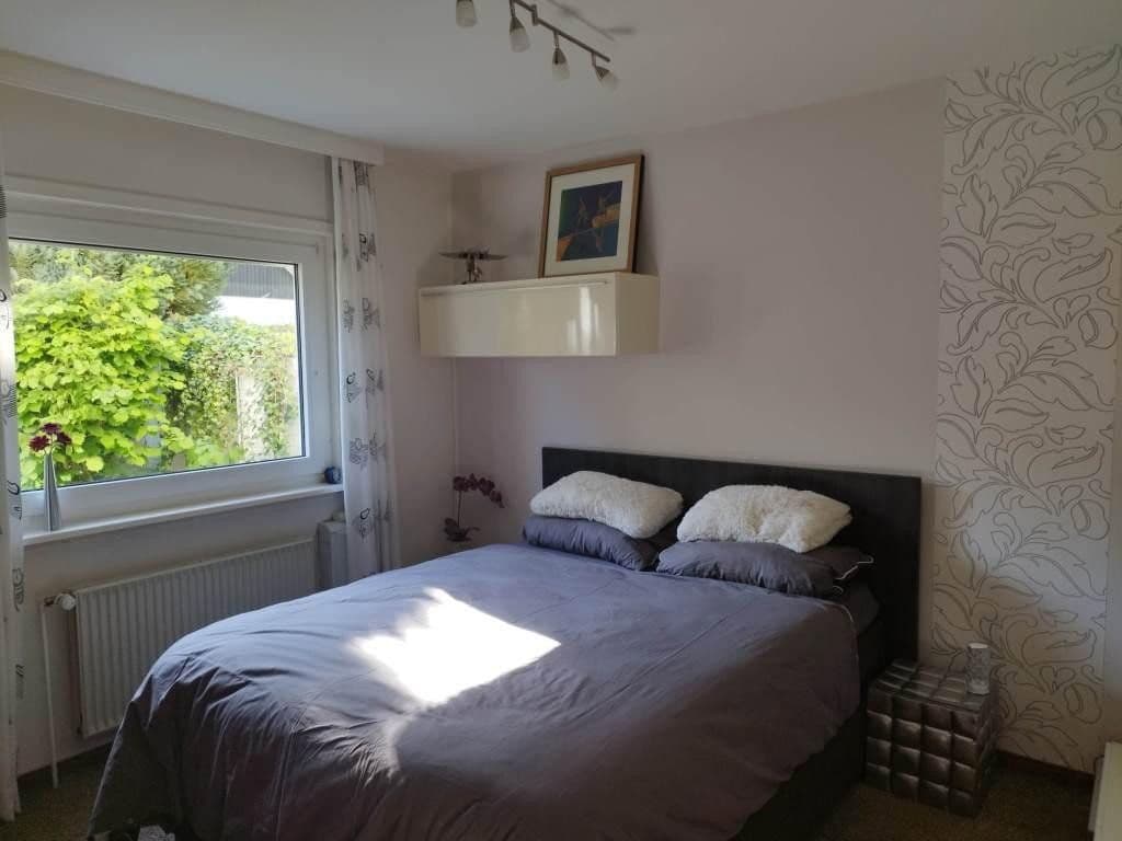 Prodej domu 114 m², pozemek 820 m², Waidmannsring, 5, Quickborn, Šlesvicko-Holštýnsko Prodej domu 114 m², pozemek 820 m², Waidmannsring, 5, Quickborn, Šlesvicko-Holštýnsko