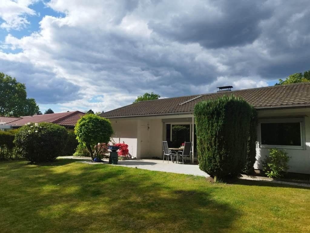 Prodej domu 114 m², pozemek 820 m², Waidmannsring, 5, Quickborn, Šlesvicko-Holštýnsko Prodej domu 114 m², pozemek 820 m², Waidmannsring, 5, Quickborn, Šlesvicko-Holštýnsko