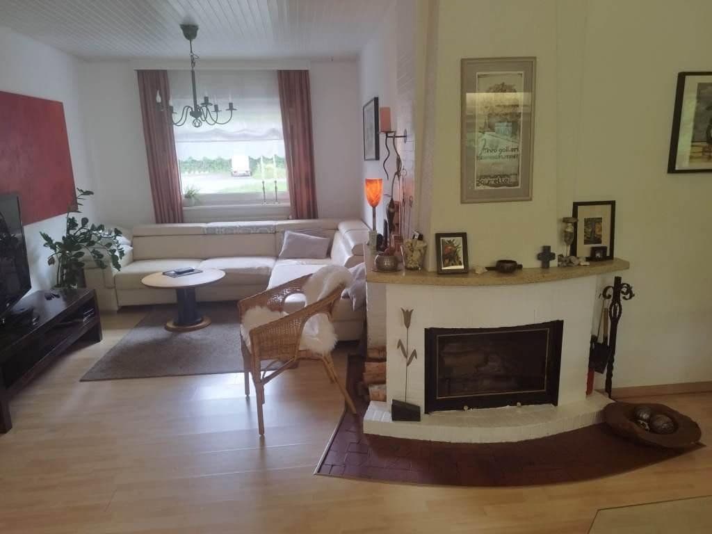 Prodej domu 114 m², pozemek 820 m², Waidmannsring, 5, Quickborn, Šlesvicko-Holštýnsko Prodej domu 114 m², pozemek 820 m², Waidmannsring, 5, Quickborn, Šlesvicko-Holštýnsko